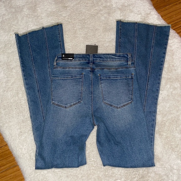 Fashion Nova Flare Jeans - Picture 3 of 6